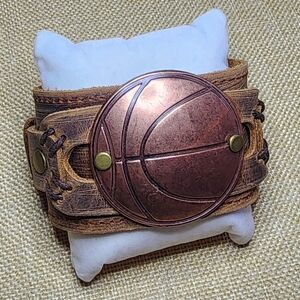 Plunder Leather Basketball Cuff